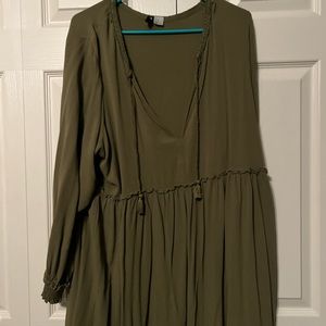 Green low cut dress